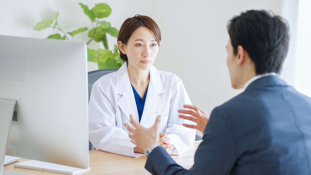 医療従事者とビジネスパーソンの相談